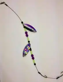 Iris Double Blade Wire Harness with Shattered Glass backing