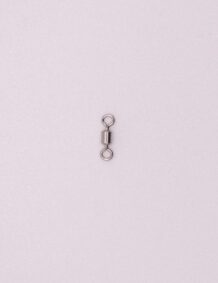 Quality fishing swivel for smooth line rotation and reduced line twist. Perfect for anglers seeking.